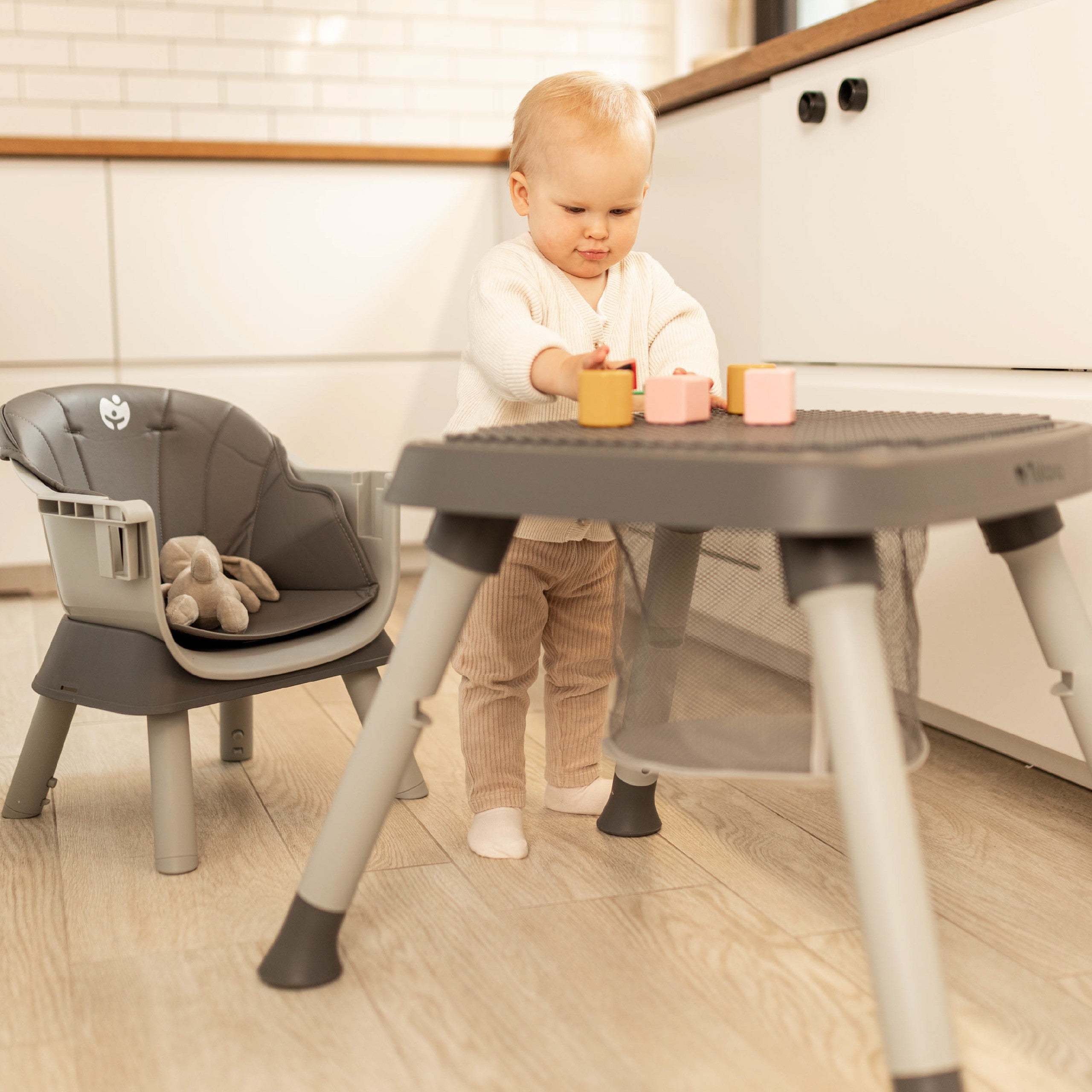 Plastová detská stolička 9 v 1 Tulano Morsel 50 Grey
