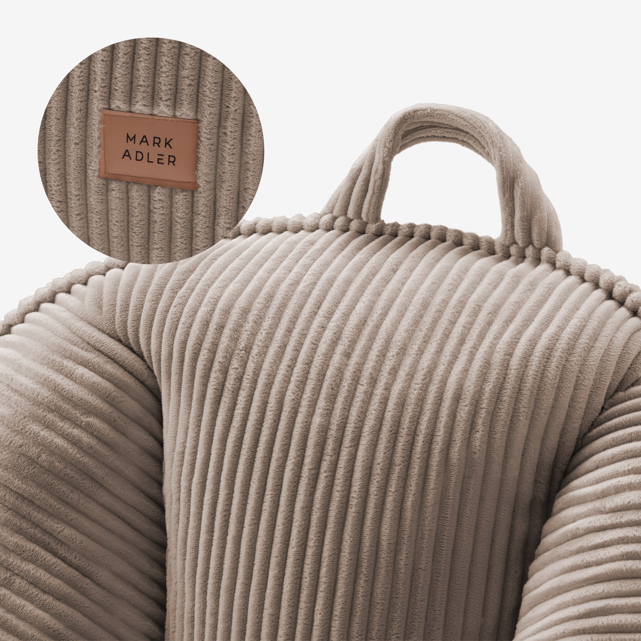 Manšestrové kreslo puf s operadlom Mark Adler Comfy 4.0 Taupe