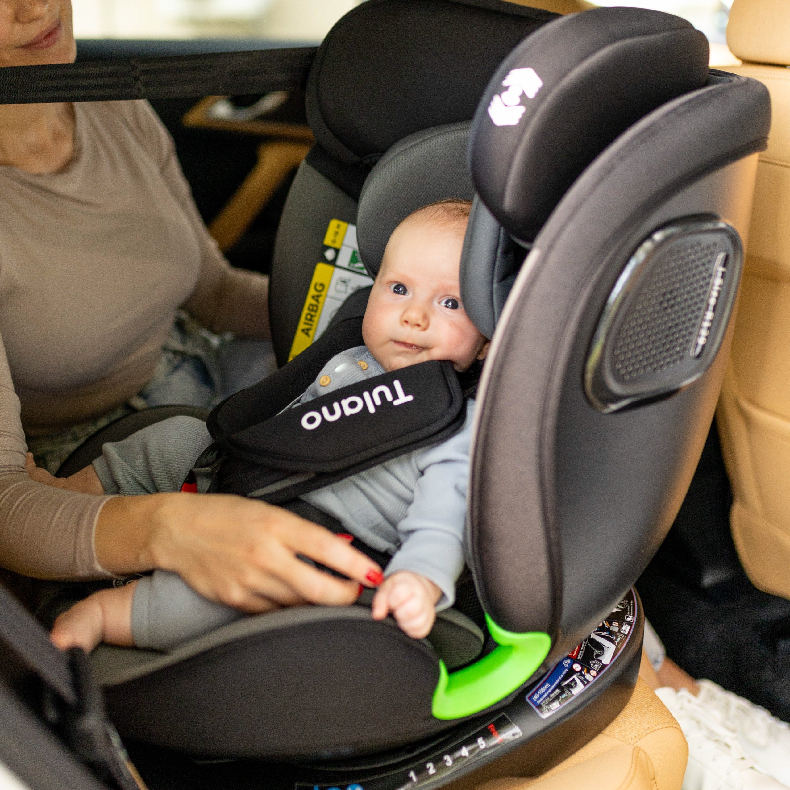 Otočná autosedačka Tulano Loom 35 čierno-sivá