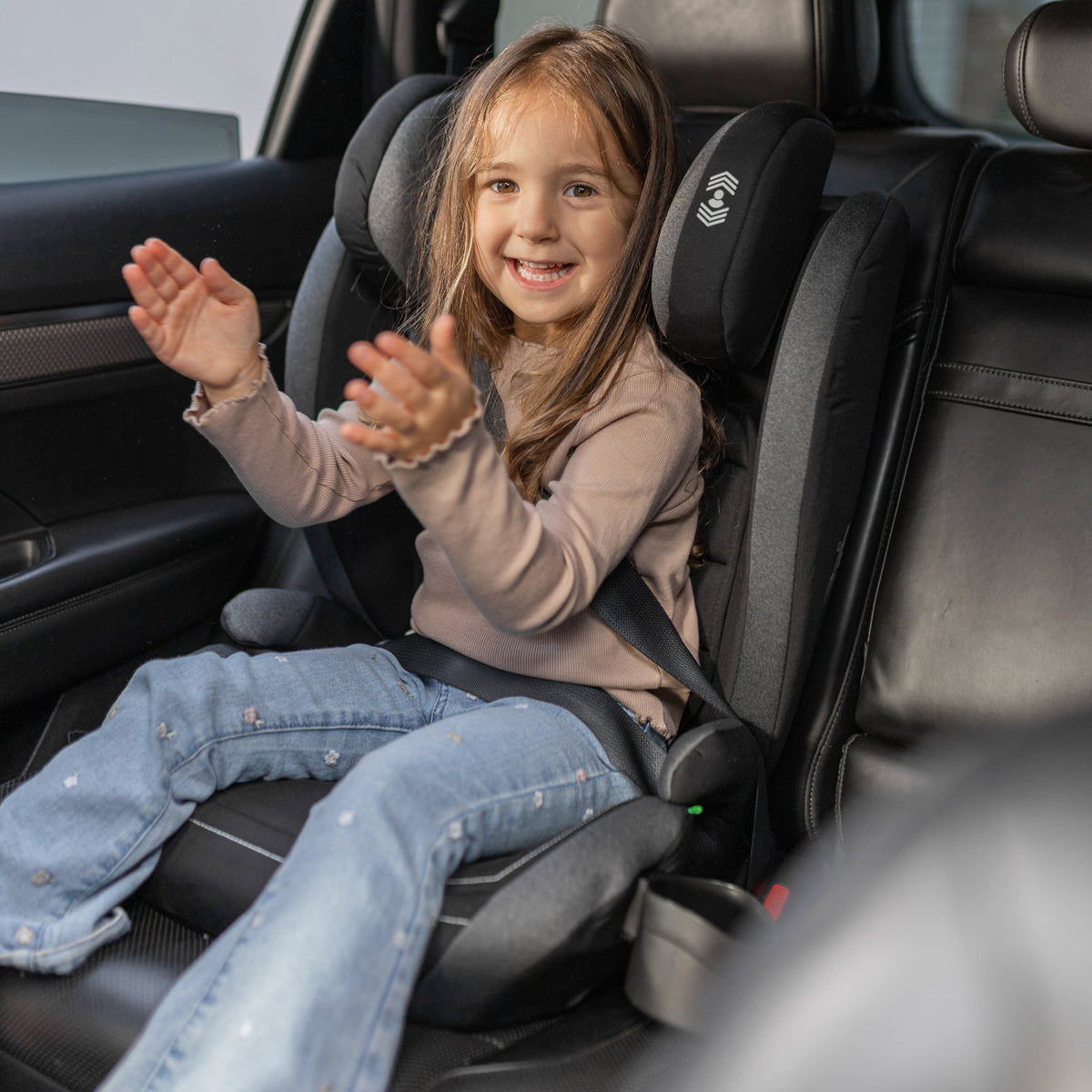 Detská autosedačka Tulano Joy 25 čierno-sivá 100–150 cm I-size