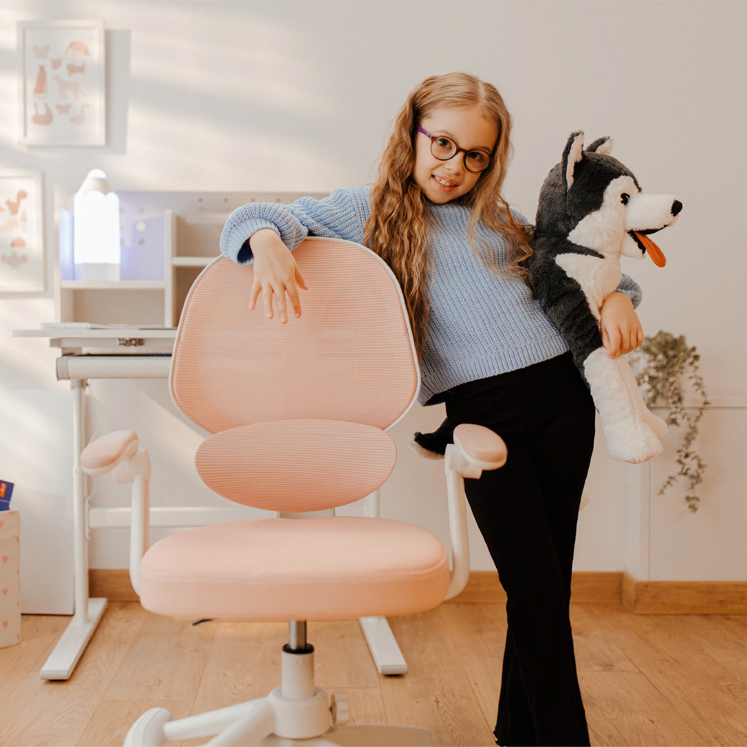 Polohovateľné detské kreslo Mark Adler Junior 4.5 Pink
