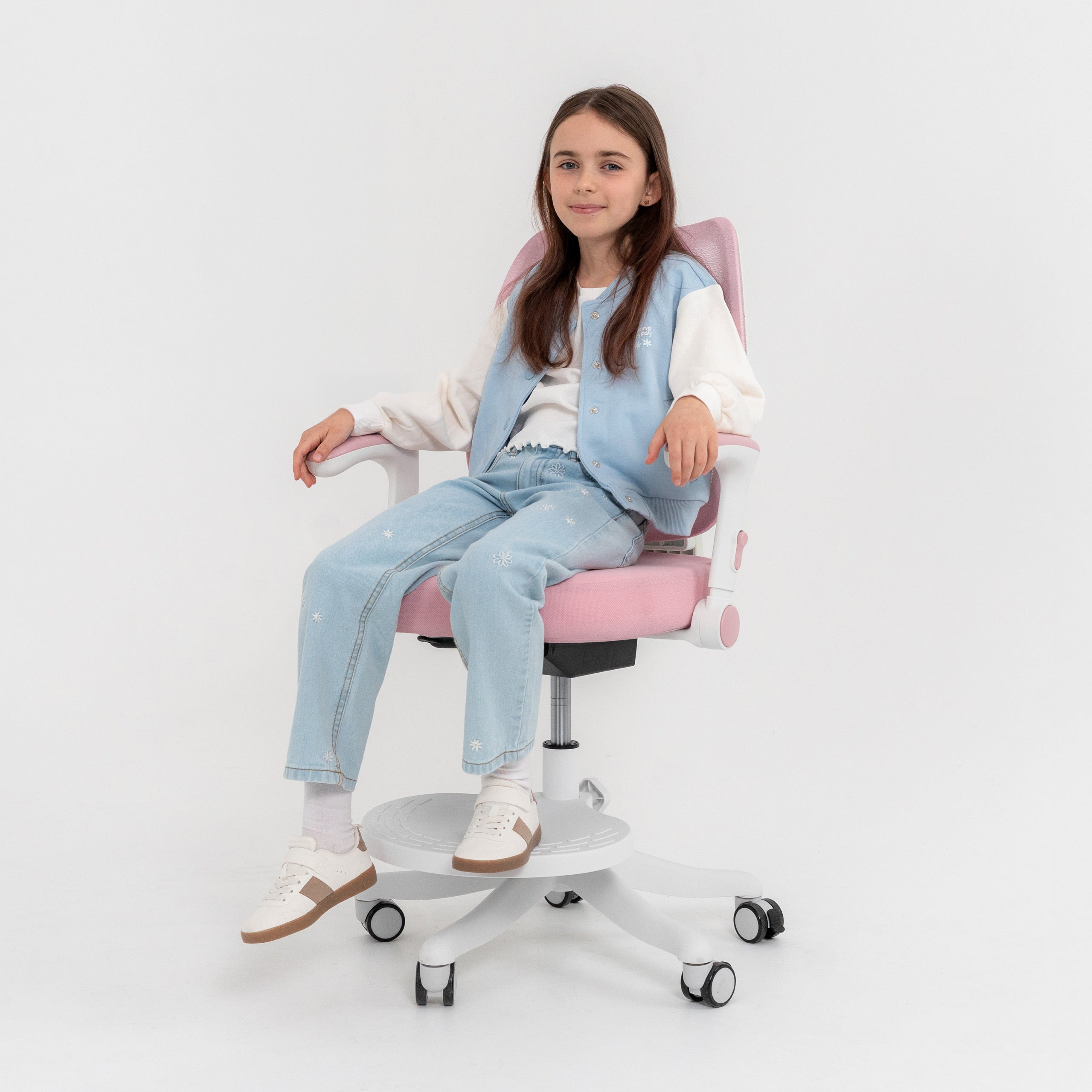 Ergonomická otočná stolička pre deti – komfort a pohodlie pri učení