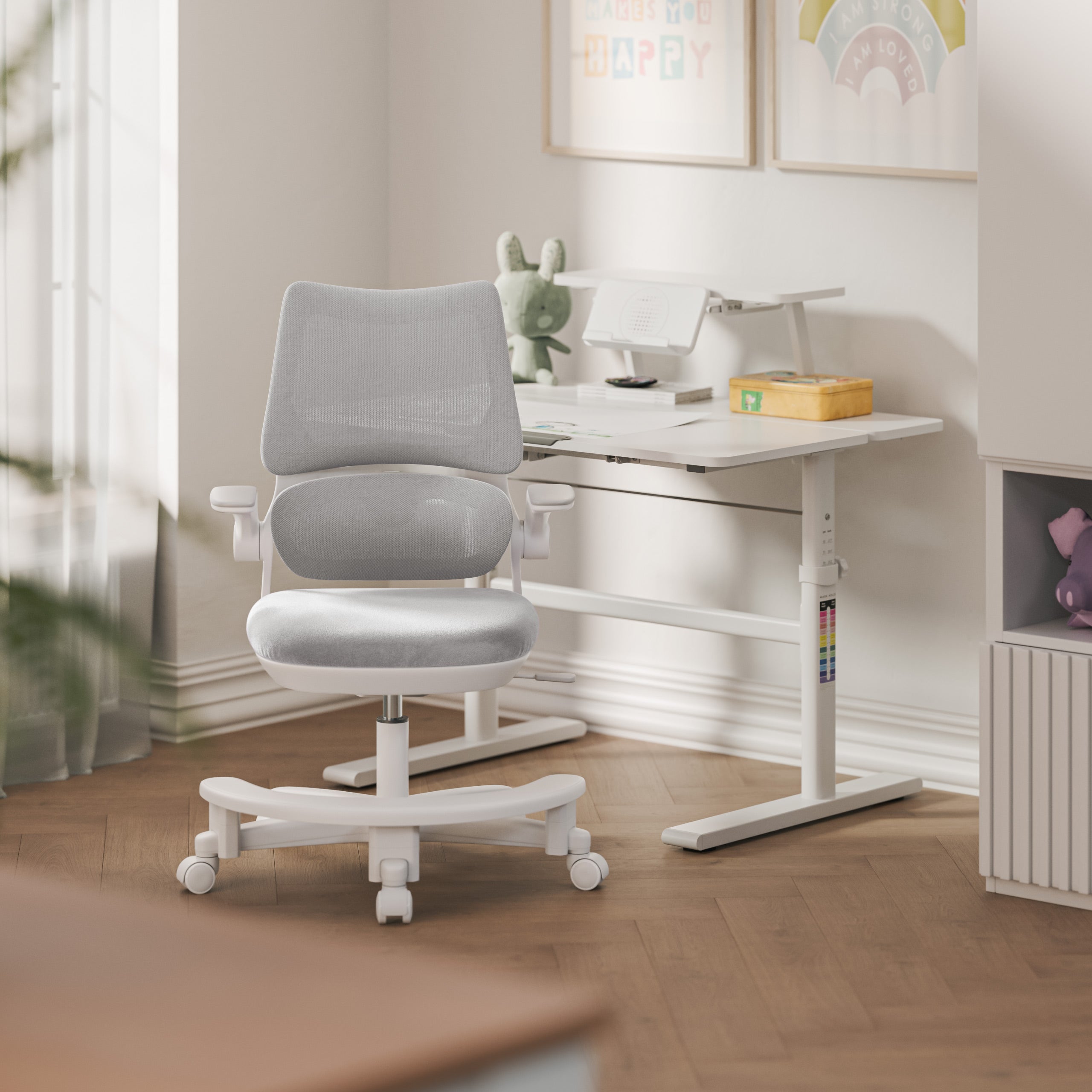 Detské kreslo k písacímu stolu Mark Adler Junior 5.7 Grey