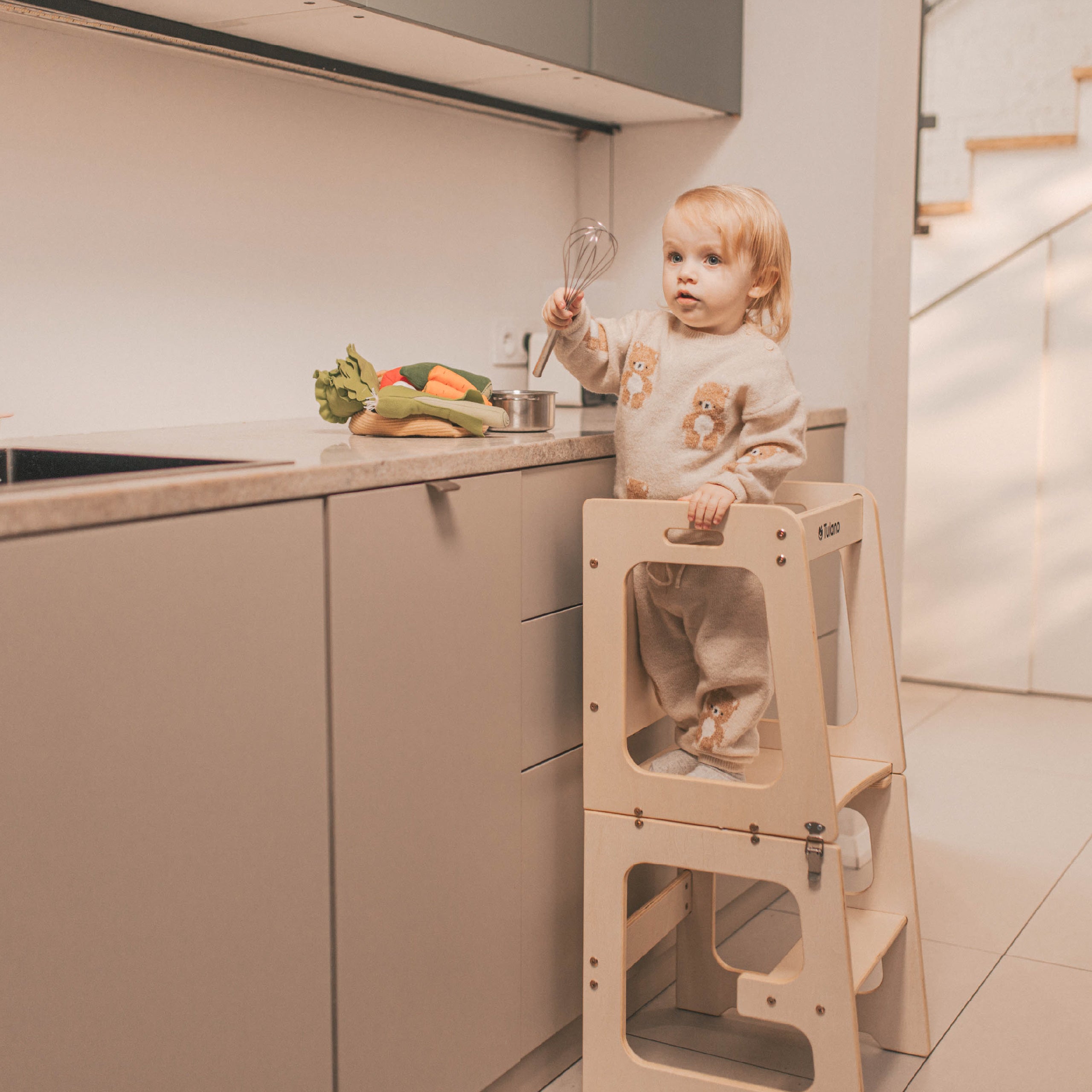 Kuchynský pomocník s funkciou stolíka Tulano Mooby 35 Natural